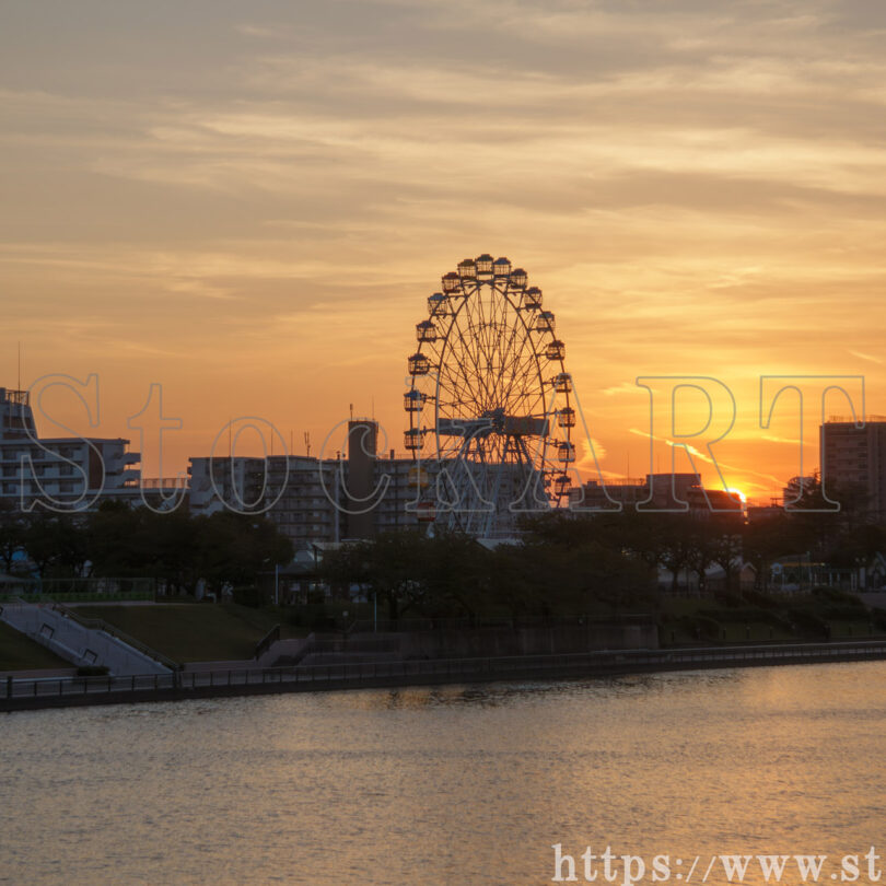 夕方のあらかわ遊園観覧車 2023 東京都荒川区